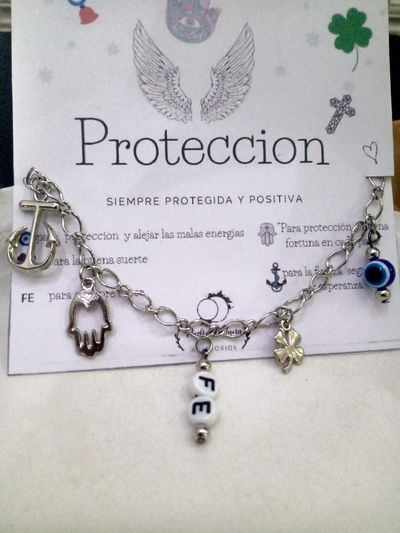 Pulsera de protección 
