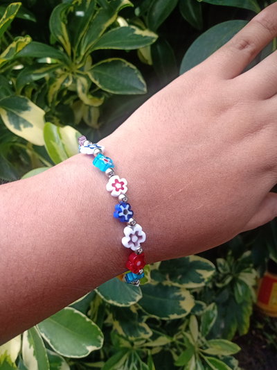 Pulsera de  flores 