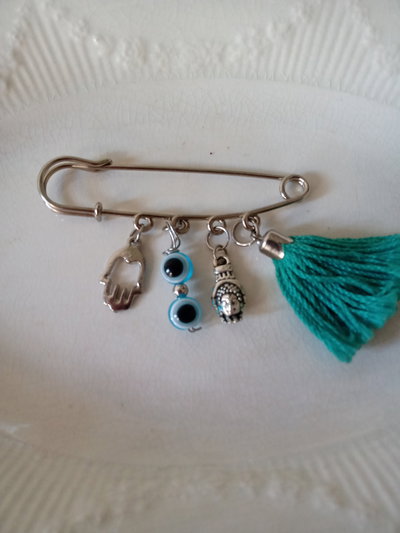 Prendedor amuleto mano de Fátima ojos turco azul