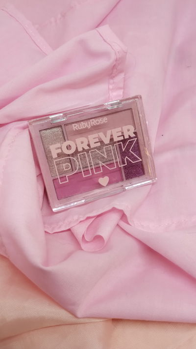 Paleta de sombras Forever Pink Ruby Rose 