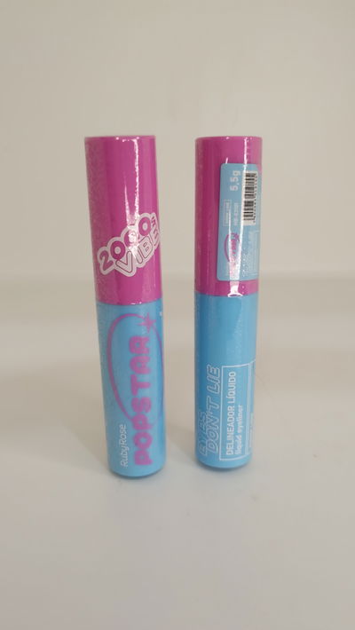 Delineador líquido - POPSTAR Ruby Rose