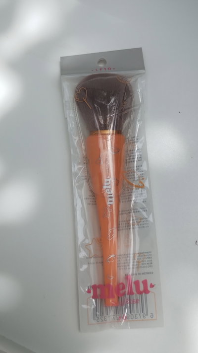 Brocha profesional para polvos - Melu Ruby Rose