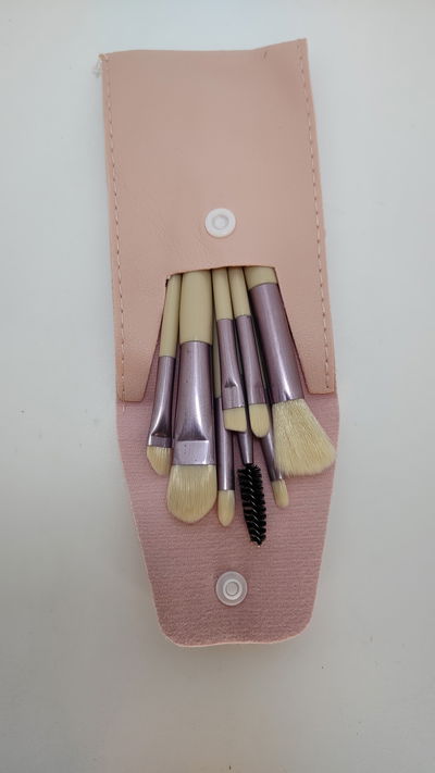 Set de brochas chicas con estuche - TEI