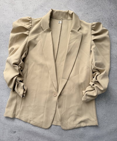 Blazer princess crema 💘