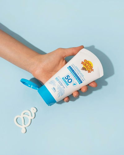 Protector solar cocoa beach hidratante FPS 50 de 130 ML  