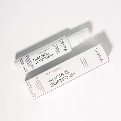 Espuma de Limpieza Suave - Niacinamida & Tea Tree Libra 150ml