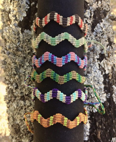 Pulseras zig~zag✨