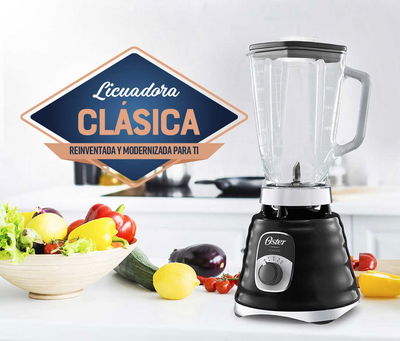 Licuadora OSTER CLASICA modelo BLST4655B