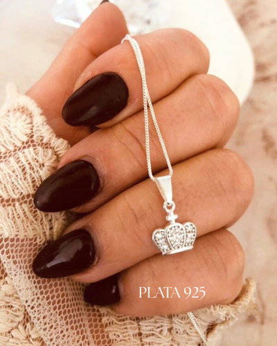 DIJE CORONA CON PIEDRAS DE CIRCONIA PLATA 925