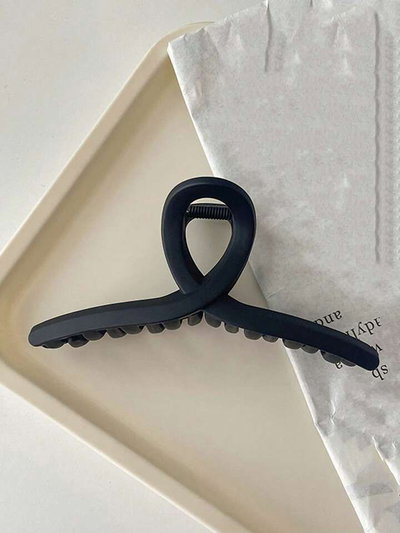 BROCHE NEGRO GRANDE