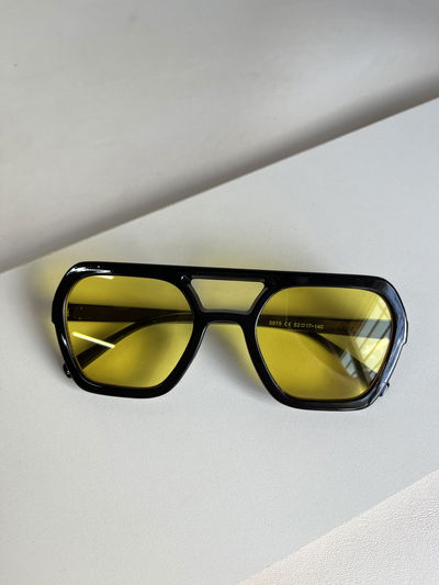 Gafas orbis amarillas