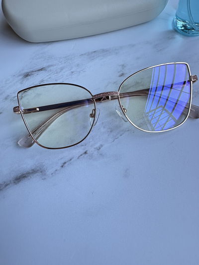 armazon berna dorado descanso 