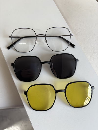 Clip on dos placas hexia plateado  