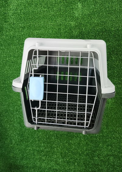 Transportador rígido puerta de metal