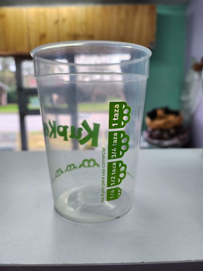 Vaso medidor para alimento balanceado