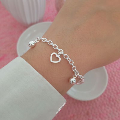 Pulsera corazon bolitas - 18cm