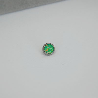 Top gema Opalo Verde - Titanio