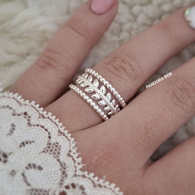 Anillo Hojitas (Regulable) - Ac. blanco