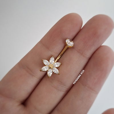 Piercing omb. Flor cubic - Dorado 