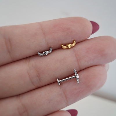 Labret mini corazón alitas