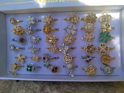 Caja de anillos movimiento 