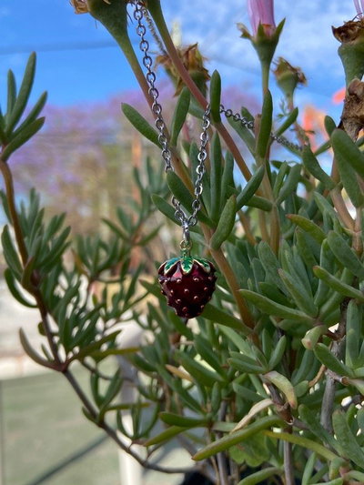 Collar Strawberry