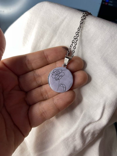 Collar Grabado: BTS Love Yourself