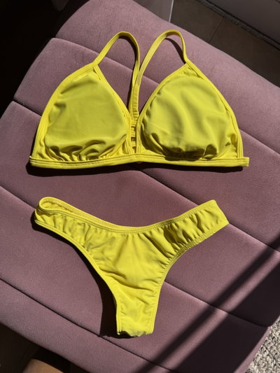 Bikini triángulo tipo top T90