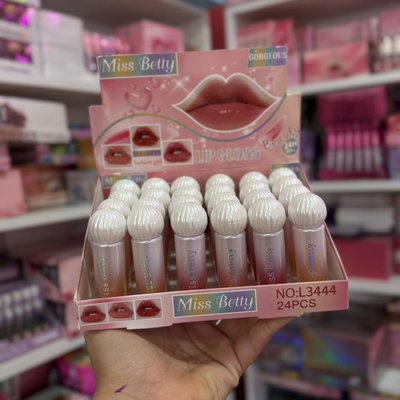 LIP GLOSS 