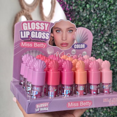 LIP GLOSS 