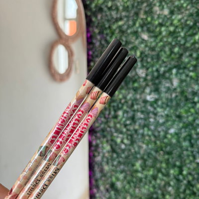 LÁPIZ DELINEADOR NEGRO 