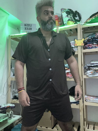 Pijamas camiseros talle 6 color chocolate