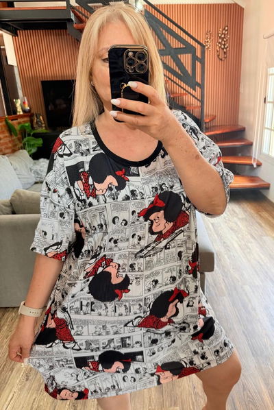 Camisón mafalda blanco y negro talle 7 (abarcan hasta el talle 64)