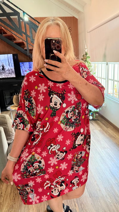 Camison mickey navideño talle 8 (talle 64/66)