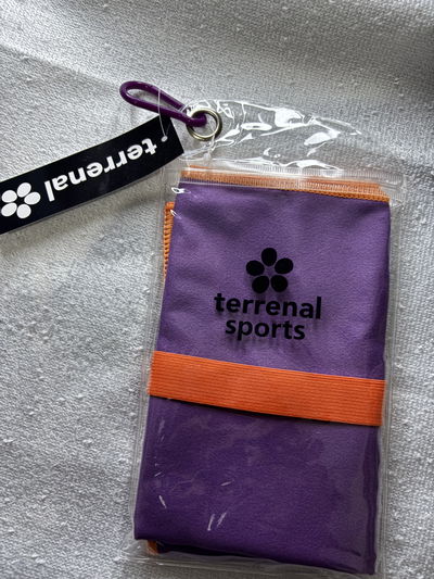 Toalla de mano para gimnasio secado rápido violeta