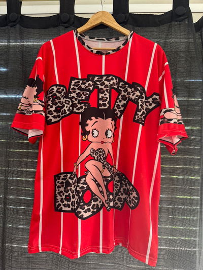 Remeron talle 6 betty bop rojo 