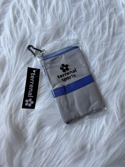 Toalla de mano para gimnasio secado rápido gris y azul