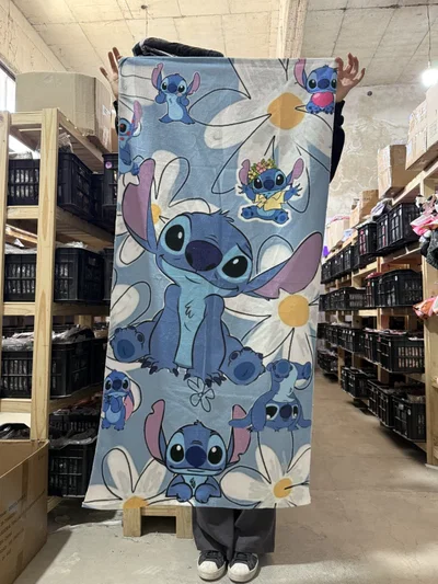 Toallon Stitch girasoles 