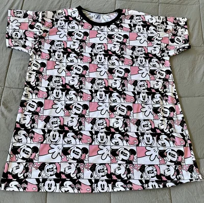 Remeron mickey Minnie Rosa modal talle 6