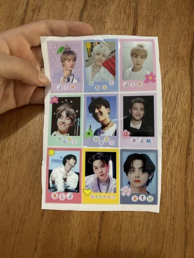 Stickers UV BTS