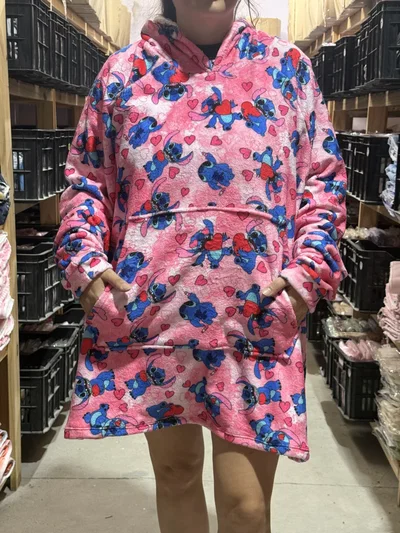 Buzón manta Stitch rosa Polar soft