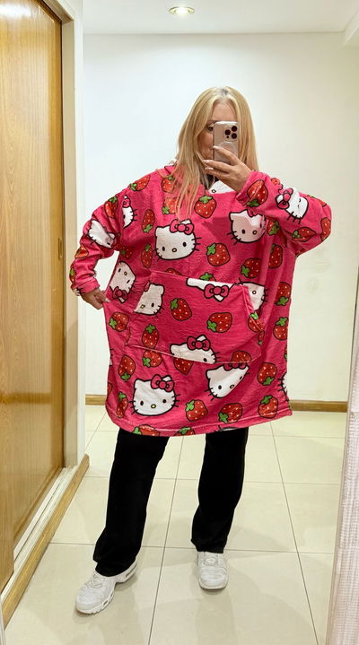 Buzón manta  kitty frutilla abarca hasta el talle 8 