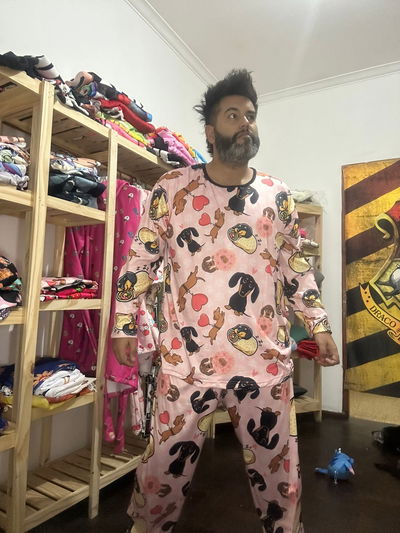 Pijama perro salchicha abarcan hasta el talle 64/66
