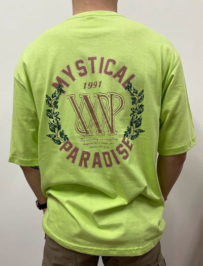 Remera over verde claro