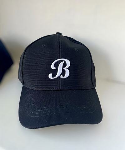 Gorra negra