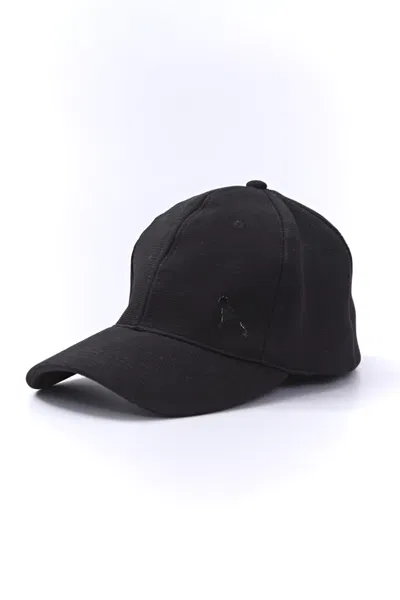 Gorra negra Bravo