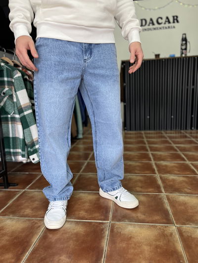 Jean skater celeste