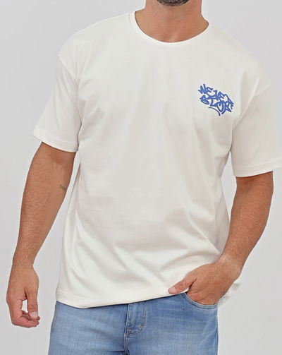 Remera oversize graffiti