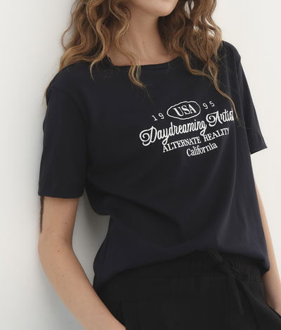 Remera negra algodón USA
