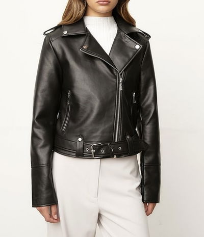 Campera de cuero sintético 